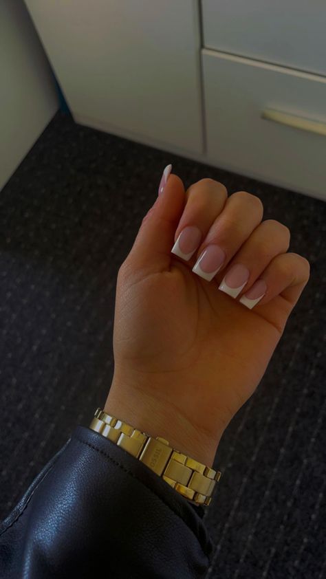 #Frech nails 
#fossil French Nails With Letter, French Tip Nails With Letter, French Nails With Initials, French Tips With Initial, French Tip With Initial, Nail Inspo Initial, Nails With An Initial, J Initial Nails, Nails With Initials On Them