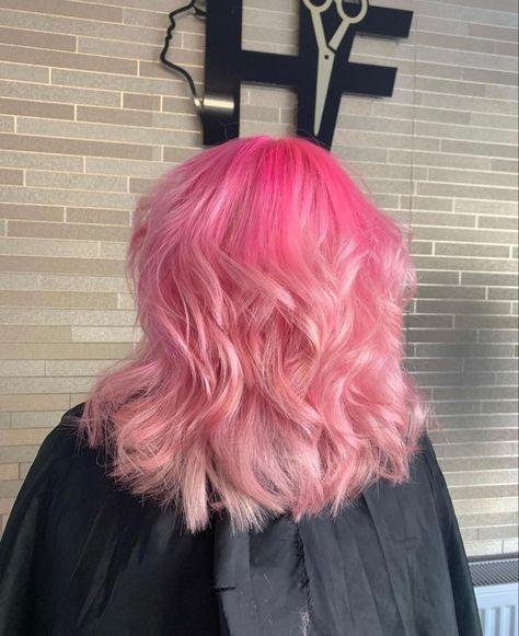 Dark Pink Roots Light Pink Hair, Dark To Light Pink Hair, Dark Pink Hair, Shag Cut, Pink Ombre Hair, Light Pink Hair, Gradient Hair, Hot Pink Hair, Hippie Hair