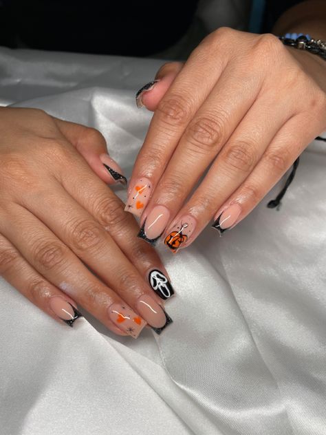 Halloween Manicures Short Nails, Glitter Orange French Tip Nails, Short Acrylic Nails Hollowen, Square Shaped Halloween Nails, Classy Nails Square Short, Halloween Nails 2024 Square, Halloween Short Acrylics, Natural Nail Designs Halloween, Halloween Nails With French Tip