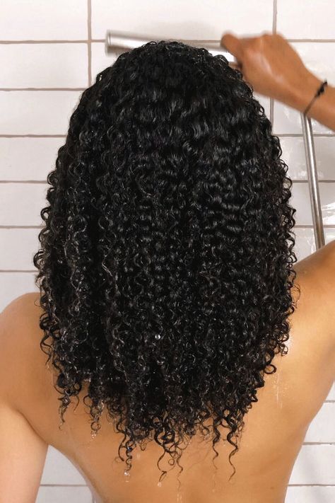 Defined Afro, Washday Routine, Hair Porosity Test, Wavy And Curly Hair, Curly Cut, High Porosity Hair, Hair Cleanser, Low Porosity Hair Products, Maintaining Healthy Hair