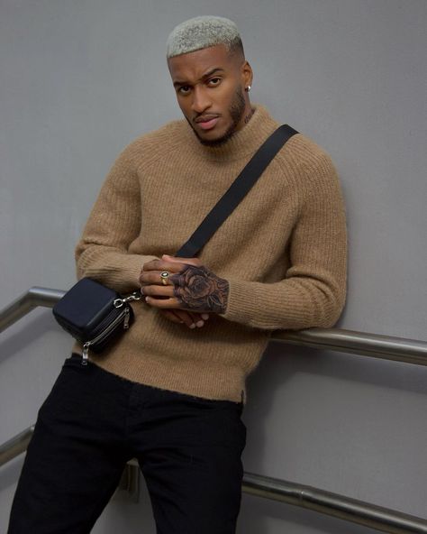 BRAD ONEMA 🤎 on Instagram: “Keep your spirit in order” Brad Onema, Classy Street Style, Black Men Hairstyles, Corte De Cabelo Masculino, Cute Dogs And Puppies, Streetwear Men Outfits, Mens Street Style, Mens Clothing Styles, Mens Hairstyles