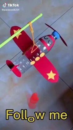 Fun Diy Kids Crafts, Vetenskapliga Experiment, Step By Step Crafts, First Robotics, Simple Paper Crafts, Mom And, Airplane Crafts, Transportation Crafts, Hand Crafts For Kids