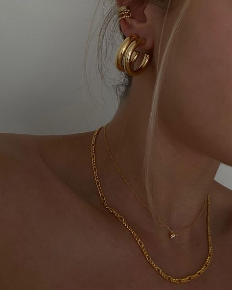 @sixtystax shared a photo on Instagram: “Stripped down to basics — stacking 30 Triple Strand Hoops x Roma Ear Cuff x Simone Ear Cuff x Naomi Necklace x Amari Necklace #staxonstax” • Jun 30, 2022 at 5:58pm UTC Naomi Necklace, Jewelry Photography, Things I Love, Ear Cuff, Gold Necklace, Cuff, Photography, On Instagram, I Love