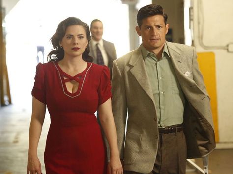 Agent Carter Cosplay, Daniel Sousa, Haley Atwell, James D'arcy, Hayley Atwell, Chad Michael Murray, Peggy Carter, Agent Carter, And Peggy