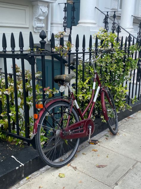 #red #bike #bicycle #feature #nottinghill #aesthetic #flowers #cute Red Bicycle Aesthetic, Red Bike Aesthetic, Cute Bicycles, Vintage Bike Aesthetic, Pendleton Bike, Aesthetic Bicycle, Mechanics Aesthetic, Bicycle Aesthetic, Aesthetic Bike