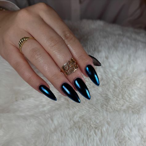 Blue chrome softgel💙 Blue Nails Chrome, Deep Blue Nails, Chrome Nails Silver, Nails Chrome, Blue Chrome, Chrome Nails, Blue Nails, Deep Blue, Acrylic Nails