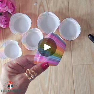 Cupcake Wrapper Crafts, Cupcake Liner Flowers, Flower Video, Paper Flower Bouquet, Cupcake Wrappers, Cupcake Liners, Paper Cake, Clever Ideas, Tree Crafts