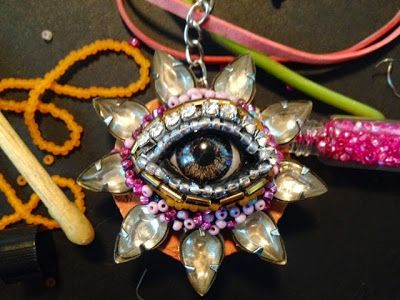 Betsy Youngquist, Sacred Heart Art, Apoxie Sculpt, Sculpted Jewelry, Costume Jewelry Crafts, Diy Jewelry Making Tutorials, Evil Eye Art, Hand Beaded Embroidery, Altered Art Projects