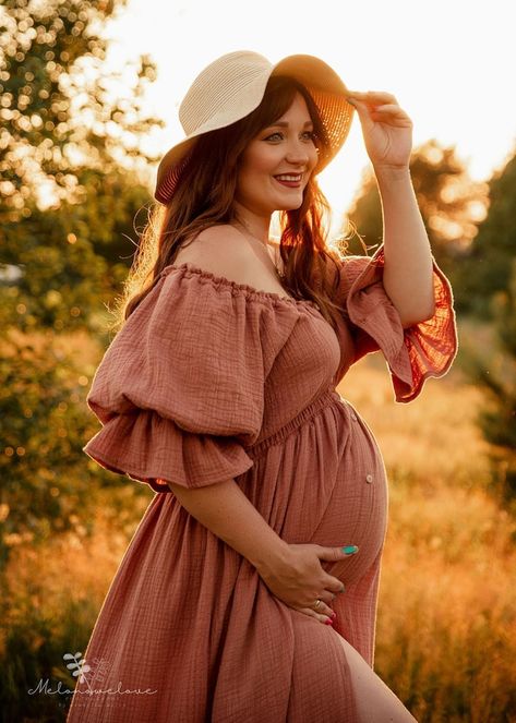 Long Vintage Dress, Elegant Photoshoot, Maternity Sundress, Plus Size Maternity Dresses, Shoot Poses, Womens Boho Dresses, Baby Shoot, Maternity Nursing Dress