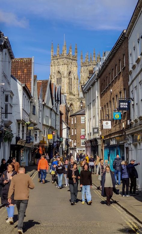 Beautiful Britain | York last weekend | Facebook The Walk, Walk On, Great Places, Places Ive Been, The City, Favorite Places, Wall, Travel