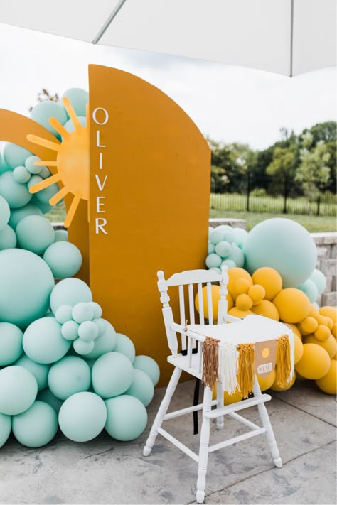 Mr Onederful Birthday, Sunshine First Birthday, Sunshine Birthday Parties, Sunshine Baby Showers, Baby Shower Deco, Highchair Banner, 1st Birthday Party Themes, Sunshine Birthday, 1st Birthday Themes