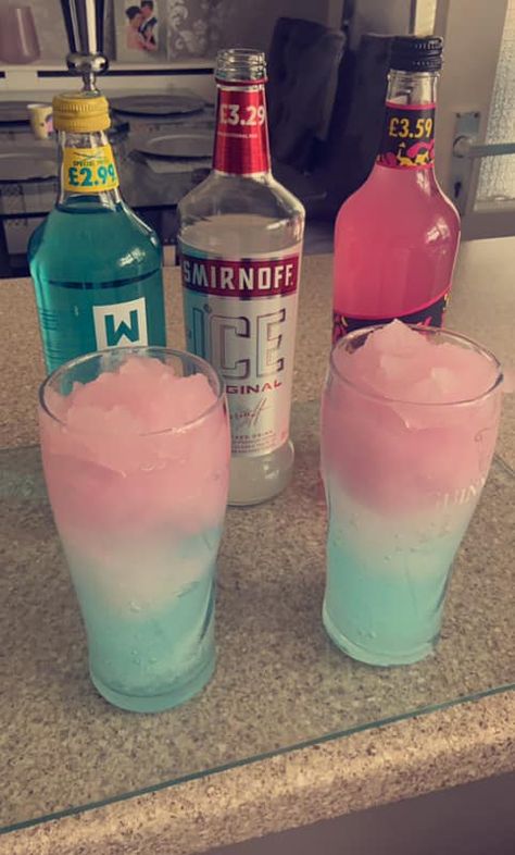 Slush Puppies, Slush Puppy, Pretty Alcoholic Drinks, Yummy Alcoholic Drinks, Alcohol Aesthetic, Alcohol Bottles, Pretty Drinks, Puff And Pass, Drinks Alcohol Recipes