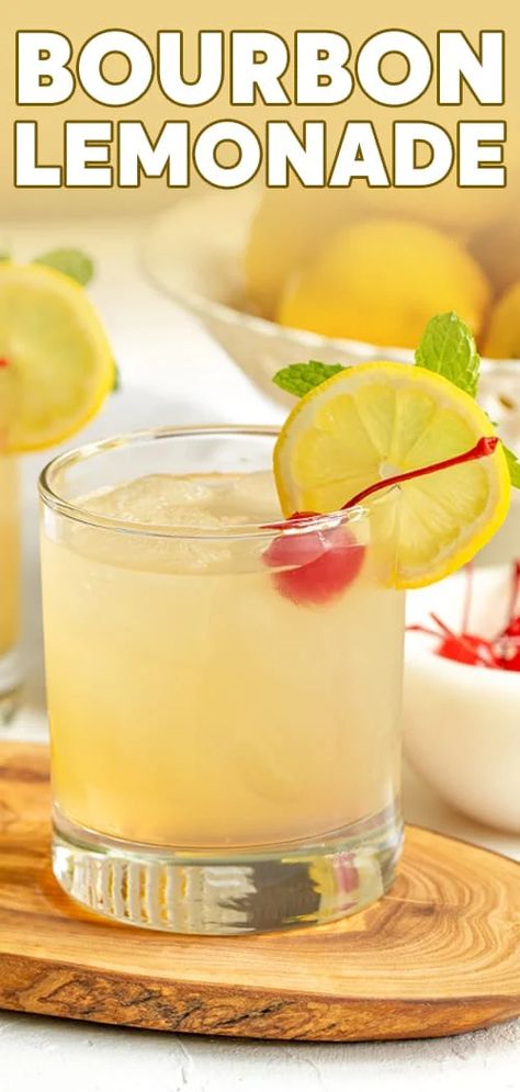 Bourbon Lemonade, Classic Lemonade, Bourbon Drinks Recipes, Simply Lemonade, Bourbon Recipes, Cocktail Drinks Alcoholic, Lemonade Cocktail, Bourbon Drinks, Summertime Drinks