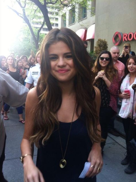 Selena Hair, Selena Gomez Smiling, Selena Gomez Hair Long, Selena Gomez 2012, Selena Gomez 2014, Justin Selena, Selena Gomez Hair, Selena Pictures, Selena Gomez Cute