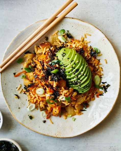 Vegan Kimchi Fried Rice - Good Eatings Cheese Oatmeal, Meat Burger, Vegan Kimchi, Sourdough Rye, Pudding Chia, Green Matcha, Kimchi Fried Rice, Avocado Hummus, Spicy Korean