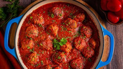 My Mama Iuliucci's "Don't Skip a Step" Spaghetti Sauce Recipe - Food.com Beef Meatballs Recipe, Italian Entrees, Greek Meatballs, Canning Crushed Tomatoes, Canning Whole Tomatoes, Spaghetti Sauce Recipe, Sunday Sauce, Ground Sirloin, Irish Stew