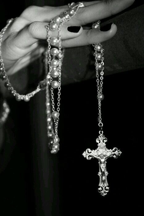 Rosary Bead Tattoo, Praying The Rosary, Holy Rosary, Rosary Catholic, The Rosary, Rosary Beads, Blessed Mother, Prayer Beads, A Cross