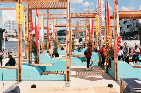 Pop Up Installation, Family Festival, Pop Up Market, Community Space, La Rive, Collaboration Space, Pop Up Event, Colorful Furniture, Public Space