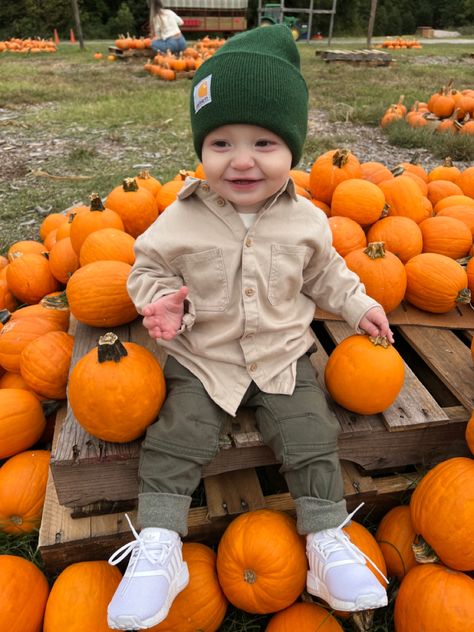 Pumpkin Patch Toddler Outfit Boy, Baby Pumpkin Patch Photoshoot, Toddler Boy Pumpkin Patch Outfit, Baby Boy Pumpkin Patch Outfit, Infant Pumpkin Patch Pictures, Boy Pumpkin Patch Outfit, Pumpkin Patch Outfit Men, Pumpkin Patch Photoshoot Baby, Baby Boy Pumpkin Patch