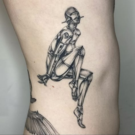 Sorayama Hajime, The Weeknd Tattoo, Stippling Tattoo, Robot Tattoo, Cyberpunk Tattoo, Dna Tattoo, Female Tattoos, Statue Tattoo, Tattoo Inspiration Men