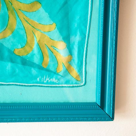 Today we’re talking all about framing a scarf.Not too long ago a reader asked me how to frame a Hermes silk scarf. While I don’t own any Hermes silk scarves, in our conversation I realized that I’ve framed a lot of vintage scarves and I have opinions about how to do it!Vintage scarves can easily become a piece of art in your home that feels fresher than a boring art print.So I’ll show you a couple different strategies for framing a scarf all involving mounting your scarf onto fabric, a… Framed Silk Scarves, How To Display Silk Scarves, Framing A Scarf, Framing Fabric Wall Art Ideas, Scarf Art Wall Ideas, Framed Scarf Wall Art, Framing Scarves, Hermes Interior, Framing Fabric