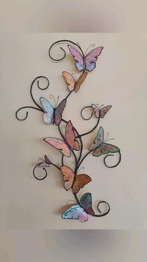 Butterfly Wall Decor Diy, Butterfly Wall Art Diy, Diy Crafts Love, Easy Room Decor, Book Crafts Diy, Wall Decor Diy, Easy Paper Crafts Diy, Art And Craft Videos, Deco Originale