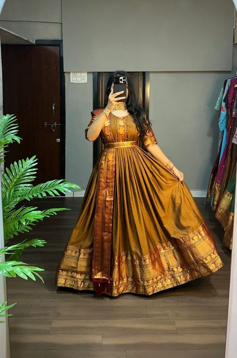 *🍁WITH EXCLUSIVE GOWN MASTER SERIES BELIEVE IN QUALITY PRODUCT * *🍁#GOWN FABRICS : HEAVY ORIGINAL NARAYANPET COTTON WITH CANVS PATTA INSIDE * *🍁#GOWN LENTH- 55+* *🍁#SLEEV LENTH - 12 inch* *🍁#LINING : Micro* *🍁PRICE :999/- only Gown 😱* *Price : 1299/- With Duppta * *#Belt :Free* *😍Size : S , M , L ,XL , 2XL , 3XL ,* 🌿🌿🌿🌿🌿🌿🌿🌿🌿🌿 🍁🍁🍁🍁🍁🍁🍁🍁🍁🍁 Narayana Peta Long Frocks, Exclusive Gowns, Beautiful Party Dresses, Long Gown Design, Anarkali Dress Pattern, Long Gown Dress, Saree Designs Party Wear, Indian Gowns Dresses, Long Frocks