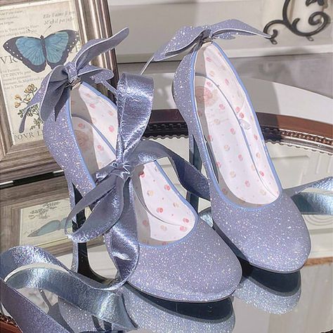 Pure Tea Dream: Butterfly Specimen - Shoes in Sparkly Blue Marie Core, Shoes Coquette, Barbie Fanart, Butterfly Cottage, Fantasy Ball, Egg Shell Art, Bridal Gift Wrapping Ideas, Make Jewellery, Shoes Heels Classy