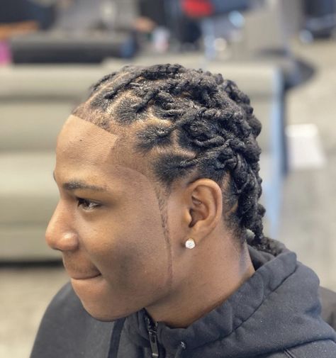 Barrel Twist Locs, Male Loc Styles, Low Fade Curly Hair, Temp Fade, Male Styles, Temp Fade Haircut, Twist Locs, Barrel Twist, Dreadlocks Men