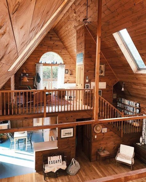 A-frame cabin loft Homes Farmhouse, A Frame House Plans, Farmhouse Barndominium, Building Concept, Building Homes, A Frame Cabin, Craftsman Bungalows, A Frame House, Tiny House Cabin