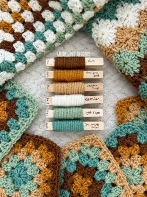 Quinn Crochet Blanket Colors, Yarn Color Combinations, I Love Autumn, Crochet Blanket Designs, Crochet Fall, Love Autumn, Colour Combos, Crochet Square Patterns, Granny Squares Pattern