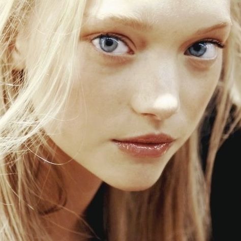 gemma ward Vlada Roslyakova, Gooseberry Intimates, Gemma Ward, Attractive People, Doll Face, Pretty Face, Perth, Blue Eyes, Style Icons