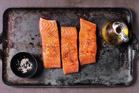 My Mother's Recipe Brings Passover to My Interfaith Family's Easter Meal – Kveller How To Reheat Salmon, Salmon Marinade, Salmon And Broccoli, Marinated Salmon, Diet Apps, Pork Cutlets, Lose 15 Pounds, Popsugar Fitness, Fatty Fish