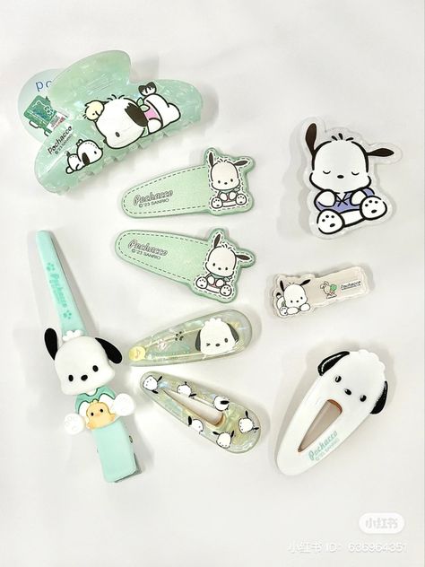 Kawaii Hair Clips, Kawaii Hairstyles, Cute Stationary, Hello Kitty Iphone Wallpaper, Hello Kitty Items, Girly Accessories, Character Wallpaper, All Things Cute, Unique Things