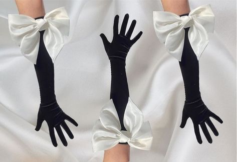 Long Gloves Aesthetic, Gloves For Prom, White Satin Outfit, Black Gloves Aesthetic, Gloves With Rings, Long Gloves Outfit, Arm Length Gloves, Black Velvet Gloves, Cool Gloves