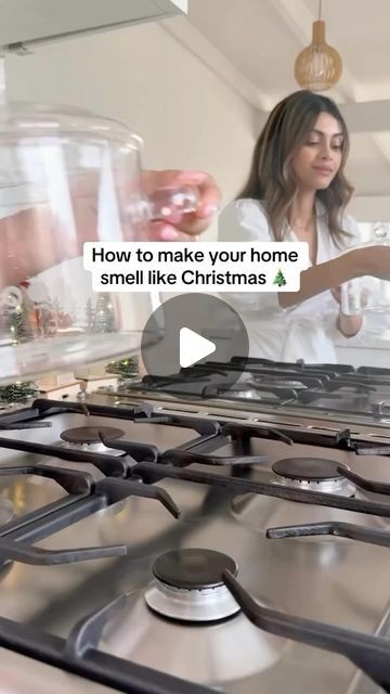 Noocx® - Smart Gadgets on Instagram: "Save this for when you’re putting up your Christmas tree 🎄Great post by @mama_mila_au 💛

 this scent makes your home smell delightful for the holidays! You can add apples, star anise, clove, vanilla or whatever smells remind you of the holidays! You can even drink the leftover as a tea or bottle it as a room spray ☃️ when do you put up your Christmas tree?

#christmas #homefragrance #stovetoppotpourri #stovetopsimmer #christmasdecor #christmastime #christmasmood" Stove Top Potpourri, Home Smell, Christmas Scents, Xmas Ideas, Star Anise, House Smells, Christmas Mood, Tree Christmas, Room Spray