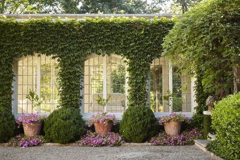 Rossdhu Estate - Howard Design Studio Pretty House, Architectural Digest, Dream Garden, Dream Home Design, Summer House, My Dream Home, Future House, Garden Arch, Secret Garden