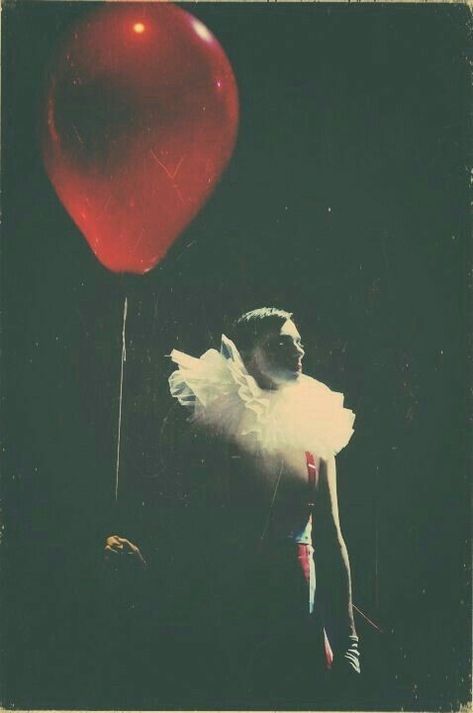 It Eso, Creepy Circus, The Night Circus, Old Circus, Pierrot Clown, Circus Aesthetic, Dark Circus, Send In The Clowns, Night Circus