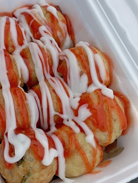 Takoyaki Takoyaki Aesthetic, Aesthetic Brown, Spicy Food, Japan Food, Jaehyun Nct, Spicy Recipes, Aesthetic Food, Nct, Pastel