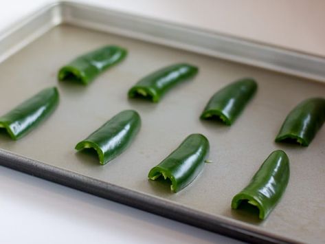 How To Roast Jalapenos, How To Roast Jalapenos In Oven, Roasting Jalapenos In The Oven, Roasted Jalapeno In The Oven, Freezing Veggies, Jalapeño Peppers, Roasted Jalapeno, Produce Recipes, Jalapeno Pepper