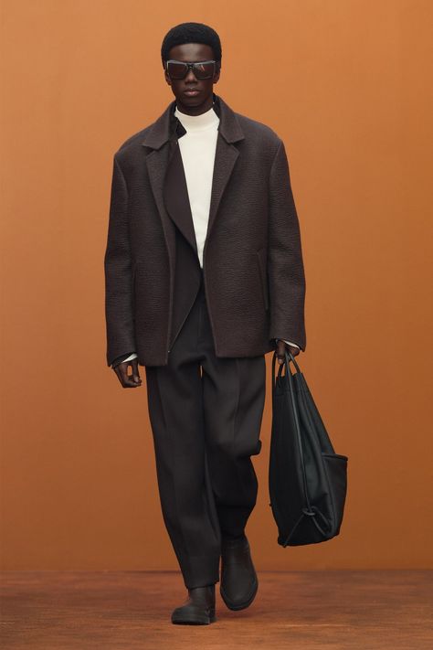 Zegna Fall 2022 Menswear Fashion Show | Vogue Zegna Menswear, General Outfit, Mens Inspo, Milan Fashion Week Runway, Distinguished Gentleman, Runway Magazine, Zegna Men, Contemporary Wardrobe, 2024 Style