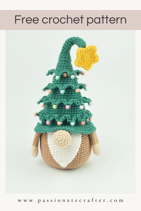 Crochet Gnomes Pattern Free, Tree Gnome, Christmas Tree Hat, Christmas Crochet Patterns Free, Crocheted Christmas, Crochet Tree, Christmas Crochet Pattern, Crochet Christmas Gifts, Crochet Xmas