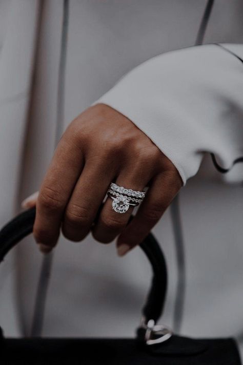 Round Solitaire Engagement Ring Stack, Silver Wedding Ring Stack, Oura Ring Styling, Brilliant Round Engagement Ring, 3 Carat Round Engagement Ring, Wedding Ring Inspiration, Wedding Stack, Diamond Photography, Ring Stacks