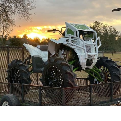 Lifted Four Wheelers, Mudding Four Wheelers, Custom Dirt Bike, Atv Four Wheelers, Can Am Atv, Big Ford Trucks, Single Cab Trucks, Sport Atv, Polaris Atv