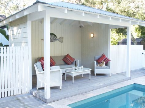 Backyard Cabins | Backyard Cabins - cedar, weatherboard, country - kits or erected - Sydney Australia Diy Pool Cabana, Backyard Pool Cabana, Pool Cabana Ideas, Cabin Backyard, Backyard Cabana, Pool House Cabana, Pool House Shed, Pool Gazebo, Pool Pergola