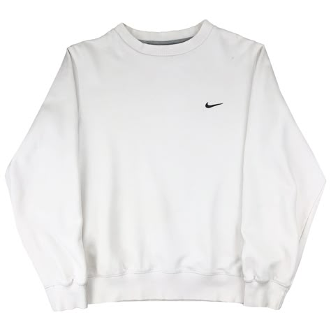 Vintage Nike sweatshirt white w black swoosh 90s Size M | Cotton Good condition Washed and steamed Free shipping! Nike Sweatshirt Vintage, Nike Sweatshirts Vintage, White Nike Sweatshirt, Nike Jumper, Aesthetic Hoodies, Vintage Nike Sweatshirt, Cute Nike Outfits, Streetwear 90s, Nike Sweats