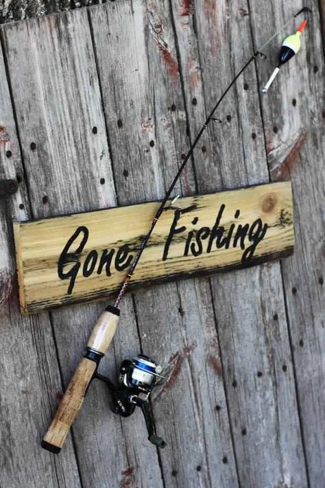 ><(((º> Łยгƹ Łคƙƹ <º)))>< I Love My Hubby, Fishing Quotes, Fishing Decor, Fishing Life, Fish Camp, Gone Fishing, Going Fishing, Ice Fishing, Trout Fishing