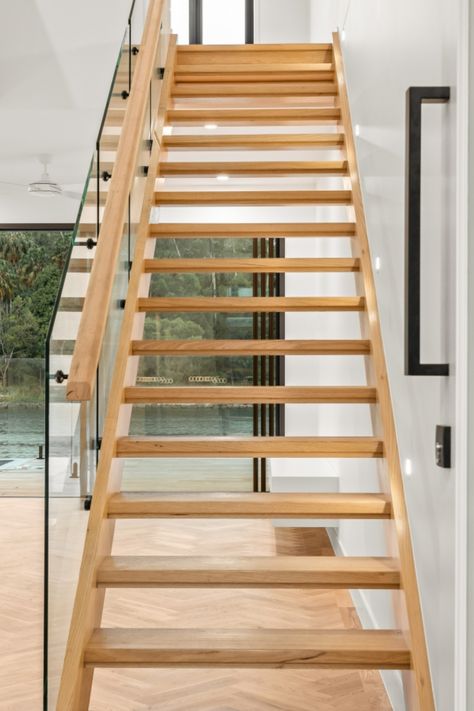 Minimalist Stairs for Terrace home living, Sunshine Coast Australia Stairs For Terrace, Free Standing Stairs, Minimalist Stairs, Home Stairs, Terrace Home, Sunshine Coast Australia, Velux Skylights, Floating Stairs, Feature Tiles