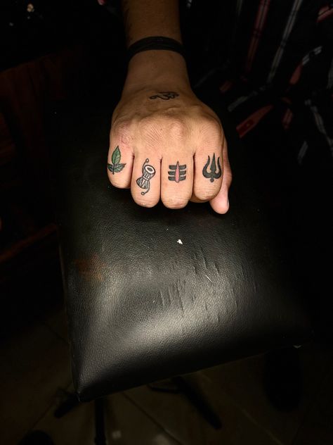 Trishul Finger Tattoo, Trishul Tattoo, Tattoo Finger, Shiva Parvati, Tattoo Hand, Shiva Parvati Images, Finger Tattoo, Hand Tattoo, Name Tattoo