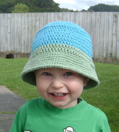 Crochet Lanyard, Hats For Summer, Crochet Baby Cap, Crochet Hats For Boys, Crochet Summer Hats, Kids Bucket Hat, Crochet Sun Hat, Crochet Toddler, Baby Hat Patterns